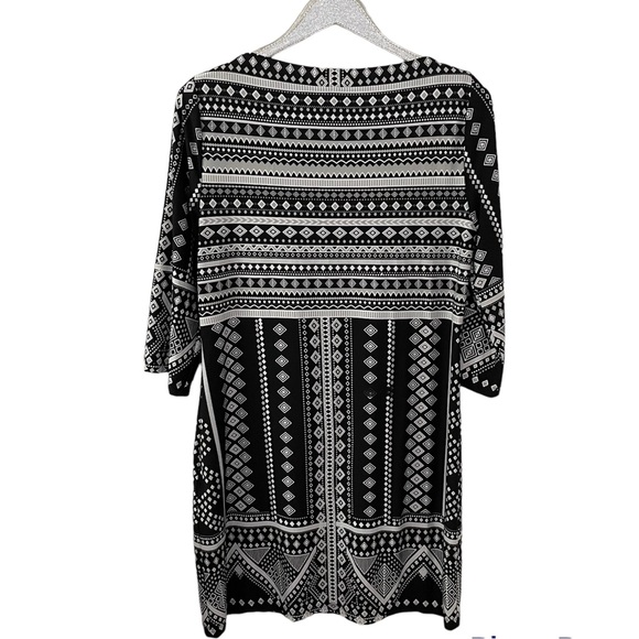 Beige by eci Black and White Print 3/4 Length Sleeves Shift Dress Size 12 - Picture 2 of 7